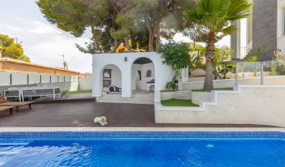 Sale - Villa - Torrevieja - Los Balcones