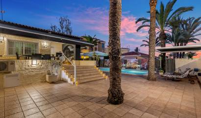 Sale - Villa - Torrevieja - Rocio del mar