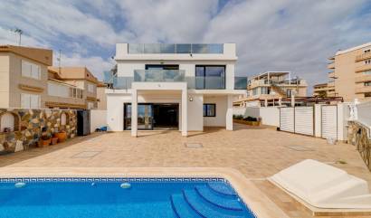 Sale - Villa - Torrevieja