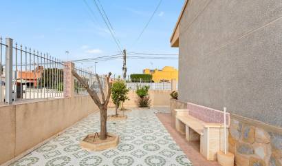 Sale - Villa - Torrevieja