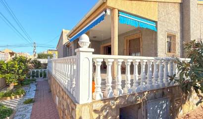 Sale - Villa - Torrevieja