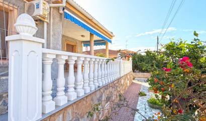 Sale - Villa - Torrevieja