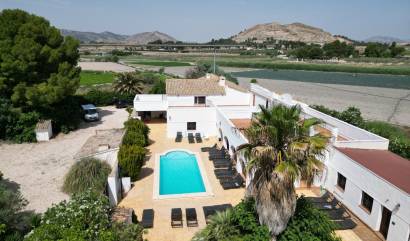 Sale - Villa - Villena