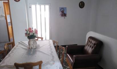 Sale - Villa - Yecla