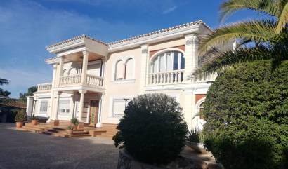 Sale - Villa - Yecla