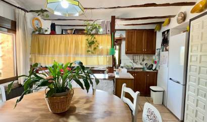 Sale - Villa - Yecla