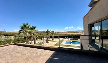 Sale - Villa - Yecla