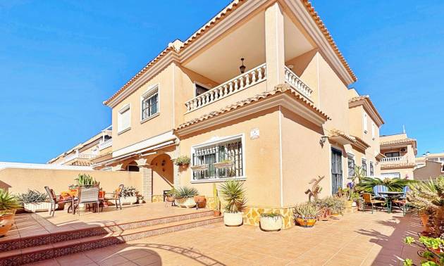 Townhouse - Sale - Orihuela Costa - Villamartín