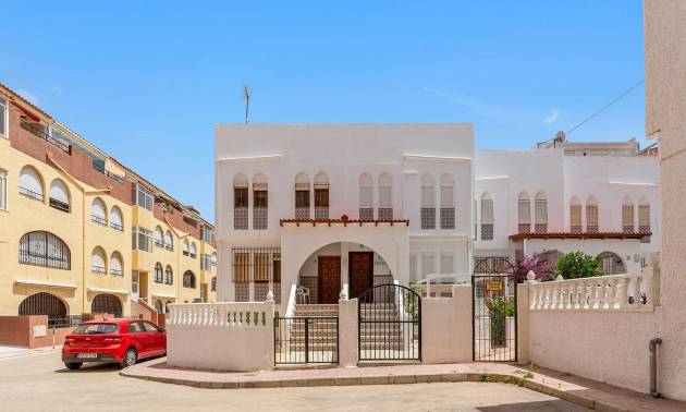 Townhouse - Sale - Torrevieja - Torrevieja