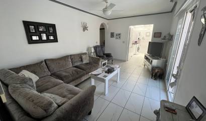 Venta - Apartment - Ground Floor - Orihuela - Entre Naranjos - Vistabella