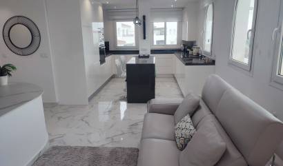 Venta - Apartment - Hacienda Riquelme Golf Resort