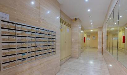 Venta - Apartment - Torrevieja - Estacion de autobuses