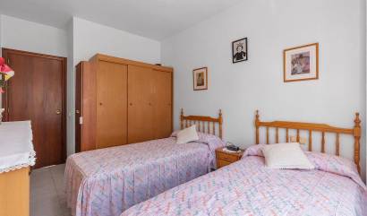 Venta - Apartment - Torrevieja - Estacion de autobuses