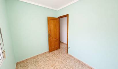 Venta - Apartment - Torrevieja - Estacion de autobuses
