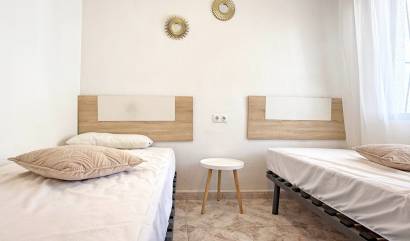 Venta - Apartment - Torrevieja - La Mata