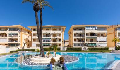 Venta - Apartment - Torrevieja - La Mata