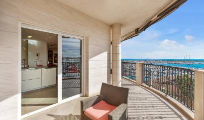 Venta - Apartment - Torrevieja - Paseo maritimo