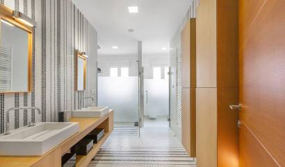 Venta - Apartment - Torrevieja - Paseo maritimo