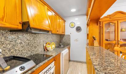 Venta - Apartment - Torrevieja - Paseo maritimo