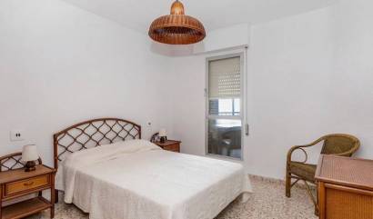 Venta - Apartment - Torrevieja - Playa de los Locos