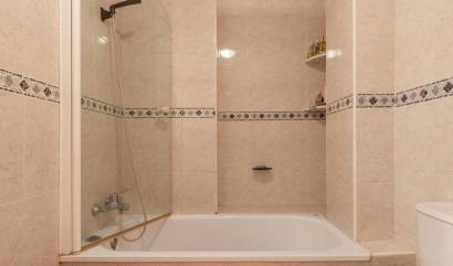 Venta - Apartment - Torrevieja - Playa de los Locos