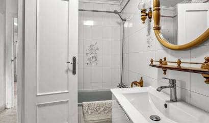 Venta - Apartment - Torrevieja - Playa de los Locos