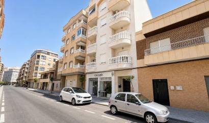 Venta - Apartment - Torrevieja - Playa del cura