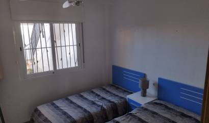 Venta - Bungalow - Torrevieja - Aguas Nuevas