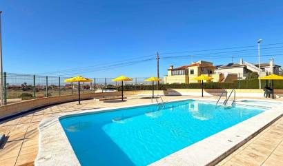 Venta - Bungalow - Torrevieja - La Mata