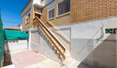 Venta - Bungalow - Torrevieja - Los Europeos