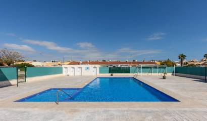 Venta - Bungalow - Torrevieja - Torretas