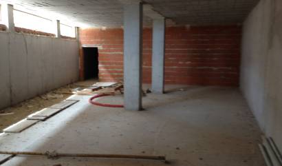 Venta - Comercial - Los Montesinos