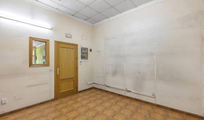 Venta - Comercial - Torrevieja - Centro