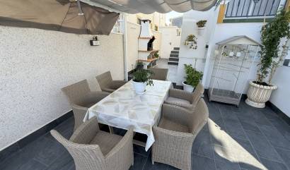 Venta - House - Orihuela Costa - La Zenia