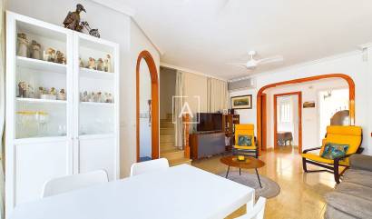 Venta - Semi Detached - Pinar de Campoverde