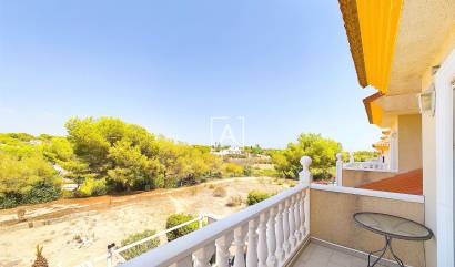 Venta - Semi Detached - Pinar de Campoverde