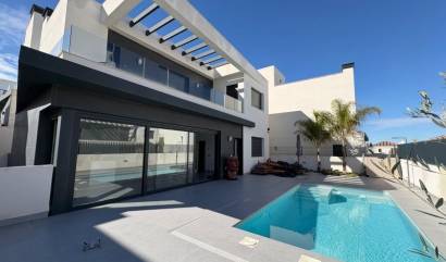 Venta - Villa - Algorfa