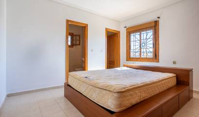 Venta - Villa - Benijofar