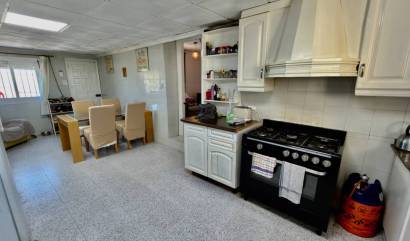 Venta - Villa - Dolores