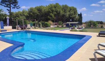 Venta - Villa - Gea y Truyols