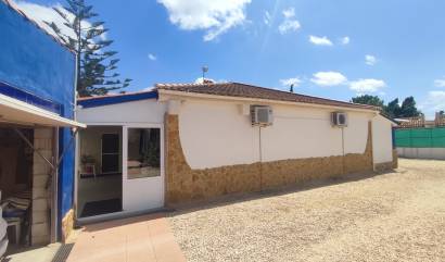 Venta - Villa - Gea y Truyols