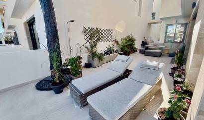 Venta - Villa - Los Montesinos - La Herrada