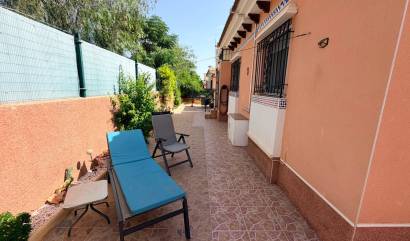 Venta - Villa - Los Montesinos - La Herrada
