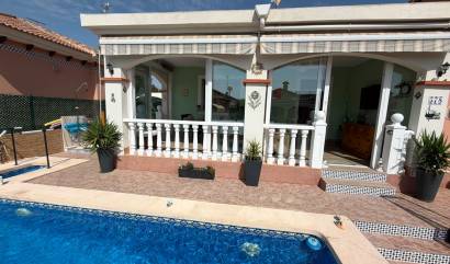 Venta - Villa - Los Montesinos - La Herrada