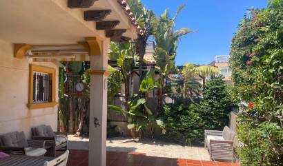 Venta - Villa - Orihuela Costa - La Regia