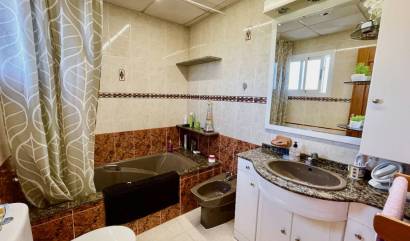 Venta - Villa - Orihuela