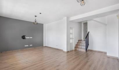 Venta - Villa - Torrevieja - Aguas Nuevas