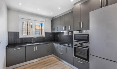 Venta - Villa - Torrevieja - Aguas Nuevas