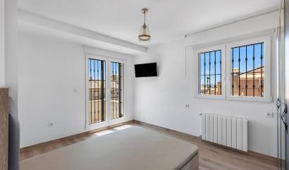 Venta - Villa - Torrevieja - Aguas Nuevas