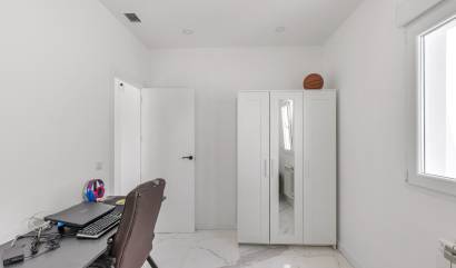 Venta - Villa - Torrevieja - Los Balcones